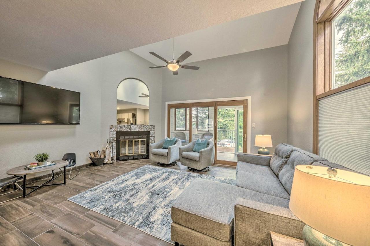 Dreamy, Family-Friendly Cloudcroft Townhome! Exterior photo